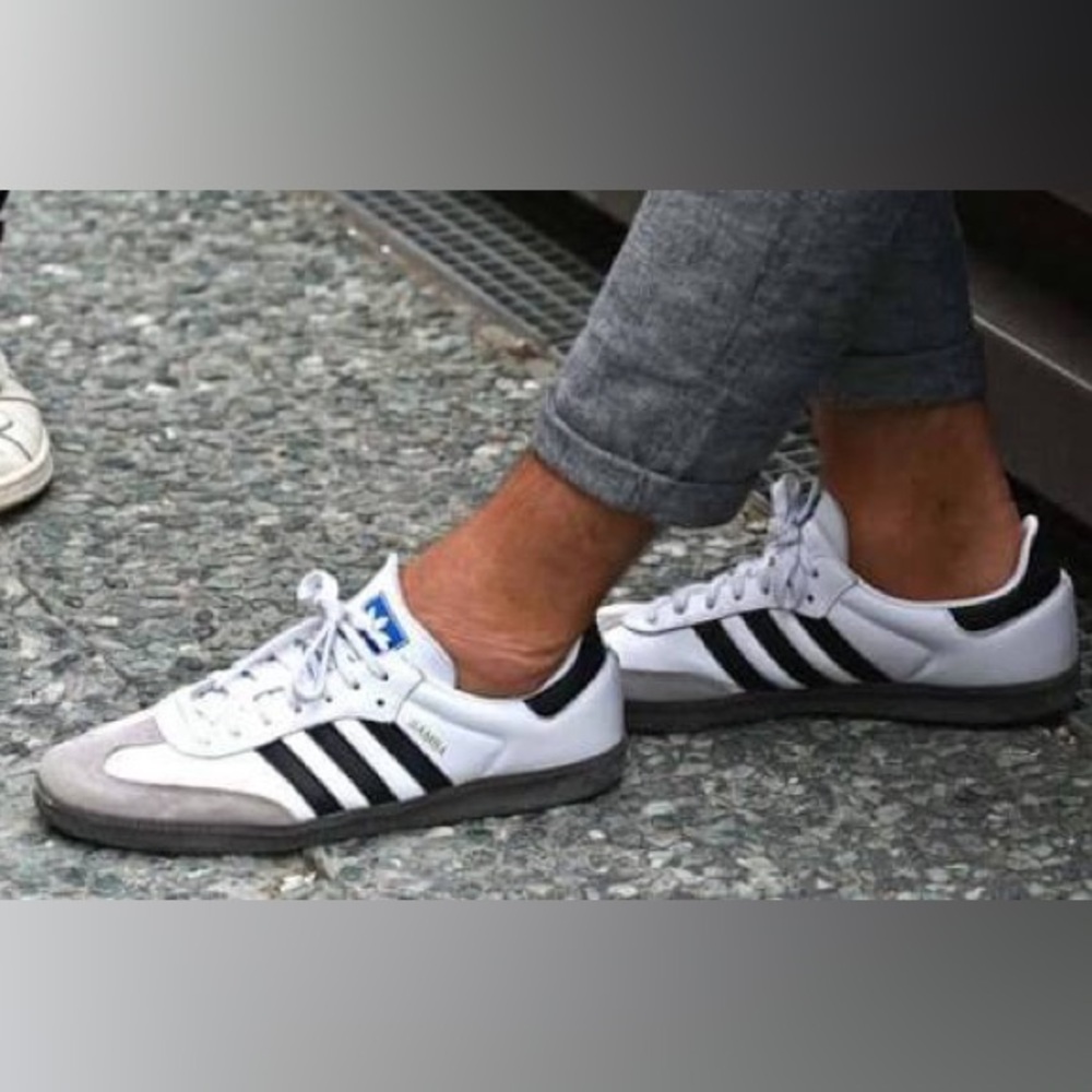 Adidas Men's or women’s White and Black Sneakers size 9 men or 10 in women’s